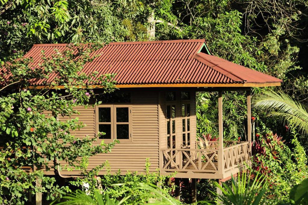 Sepilok Forest Edge Resort Екстер'єр фото